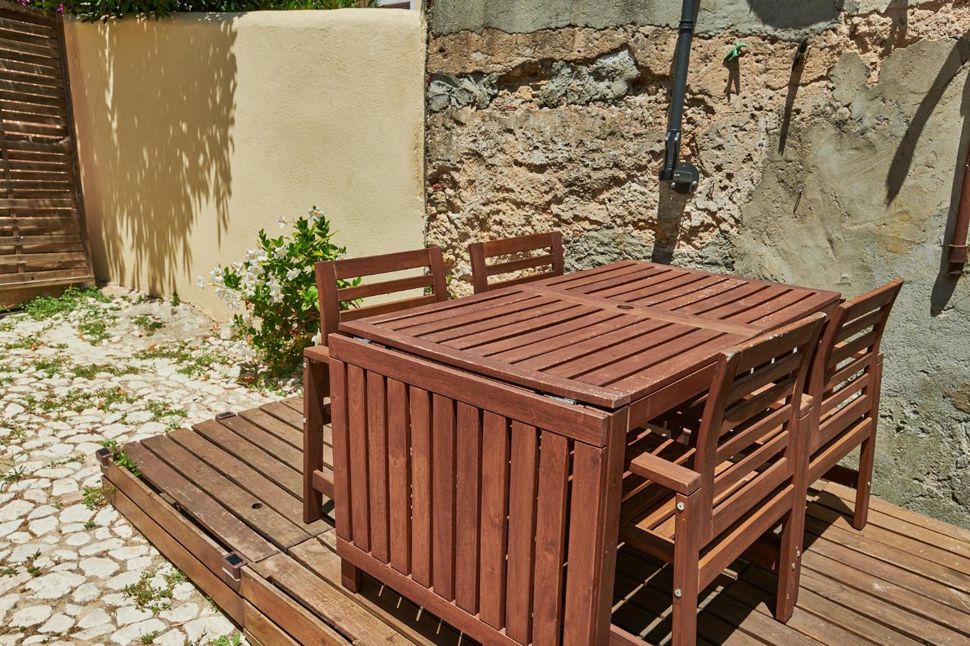 Апартаменты The Back Yard Nest Лиссабон Экстерьер фото